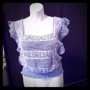 Cute blue and white ruffled top- XL